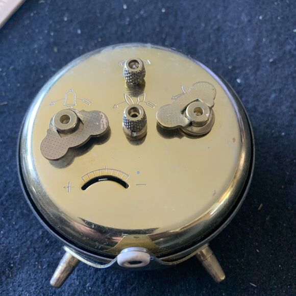 Vintage PETER Germany Alarm clock Silent Variant - Tested Alarm works too - Picture 6 of 11